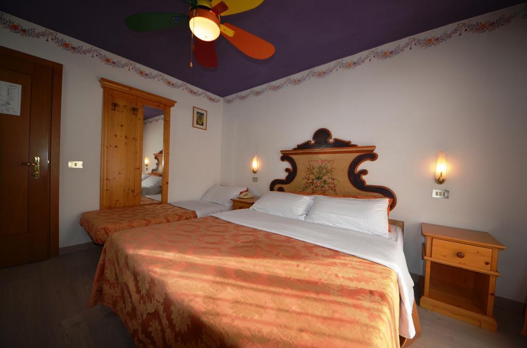 Family Hotel Primavera Levico Terme Exterior photo